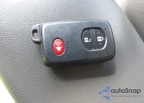 2010 Toyota Prius Iii z USA, uszkodzony, nr VIN JTDKN3DU9A5178549